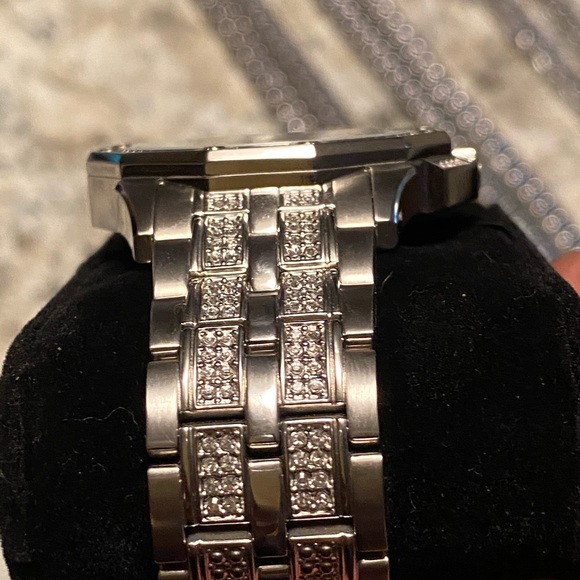 Diamond watch - Picture 3 of 4